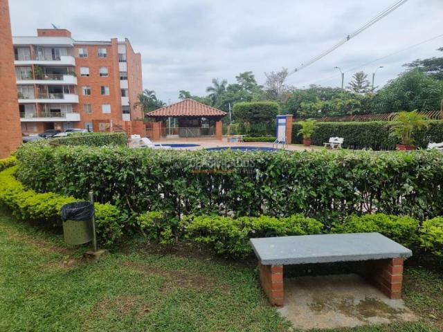 Apartamentos, Alquiler en La Hacienda