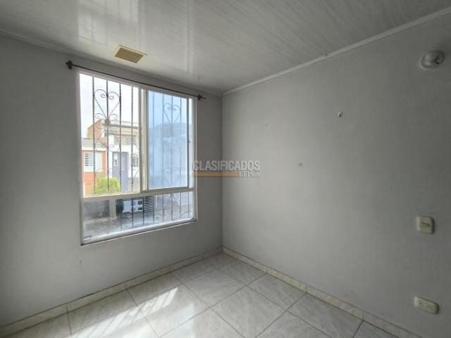 Casas, Alquiler en Ciudad Pacifica