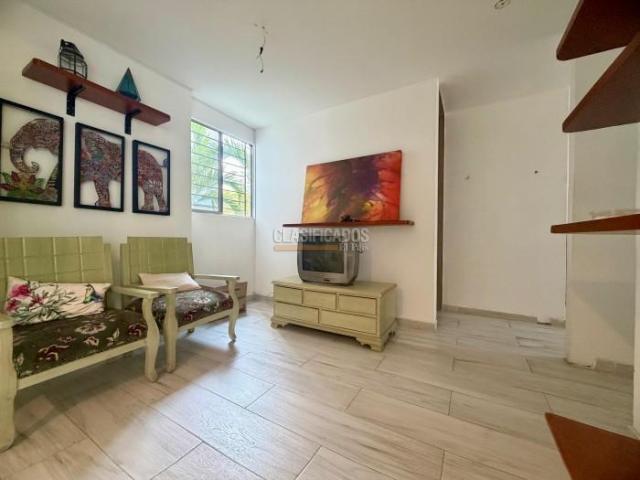 Apartamentos, Venta en Yumbo