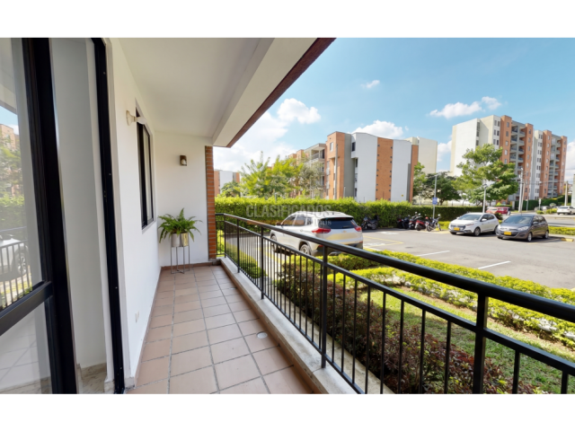 Apartamentos, Venta en Valle del Lili