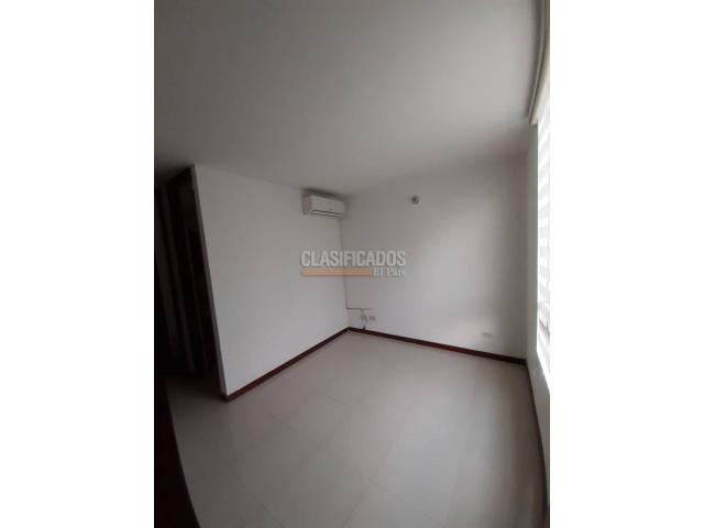 Apartamentos, Venta en Valle del Lili