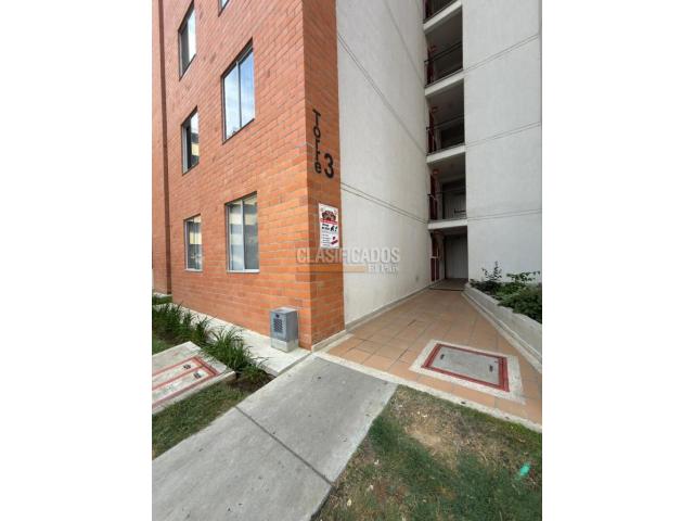 Apartamentos, Alquiler en Ciudad Melendez