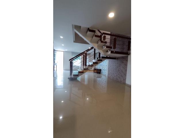 Casas, Alquiler en Ciudad Jardín