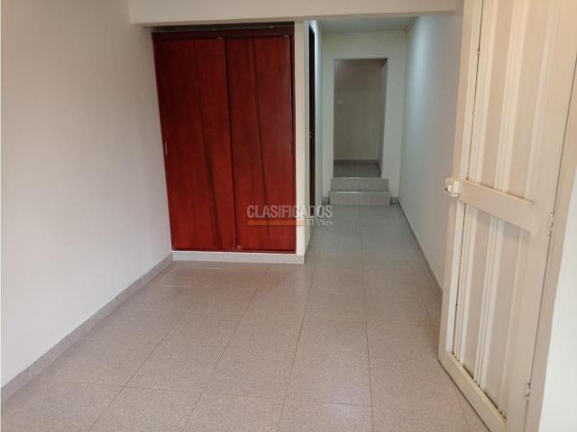 Apartaestudios, Alquiler en El Limonar