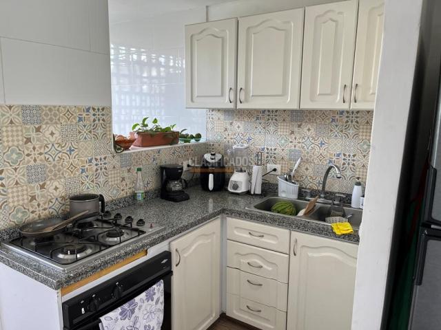 Apartamentos, Alquiler en La Flora