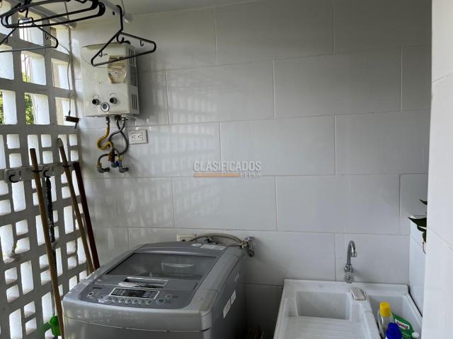 Apartamentos, Alquiler en La Flora