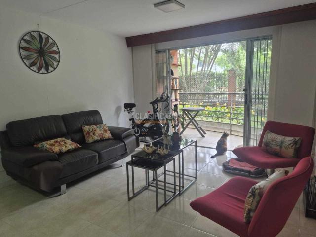 Apartamentos, Venta en Las Quintas de Don Simón