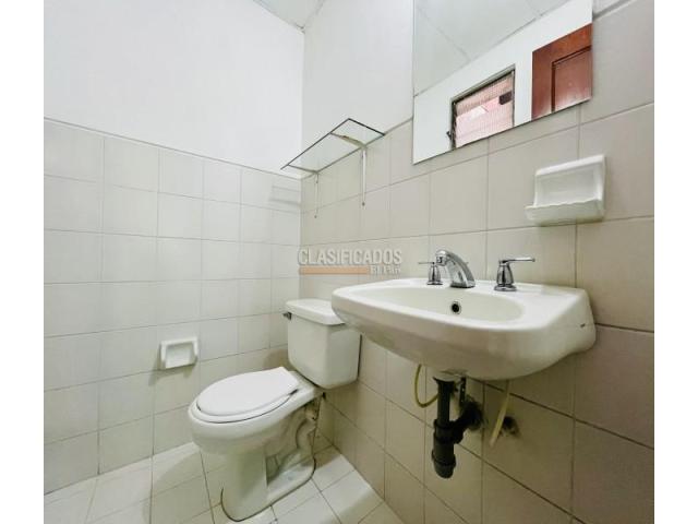 Oficinas y Consultorios, Alquiler en Versalles