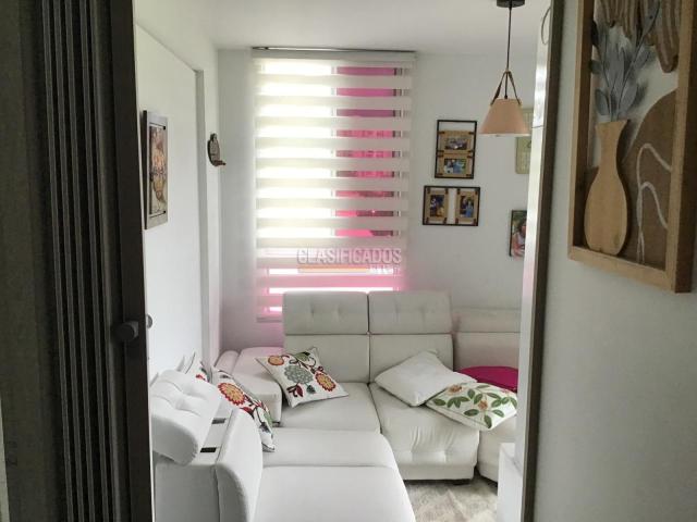 Apartamentos, Venta en Jamundí