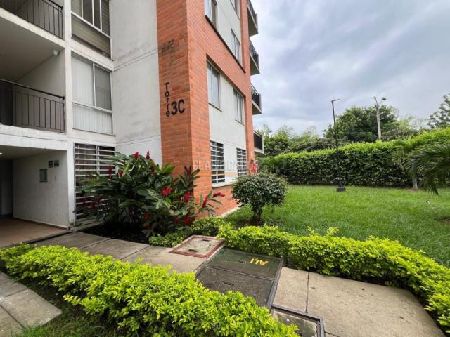 Apartamentos, Alquiler en Ciudad Melendez