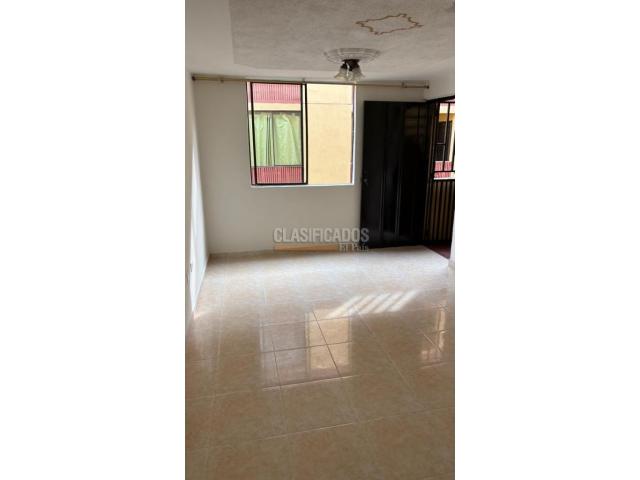 Apartamentos, Alquiler en Comfenalco