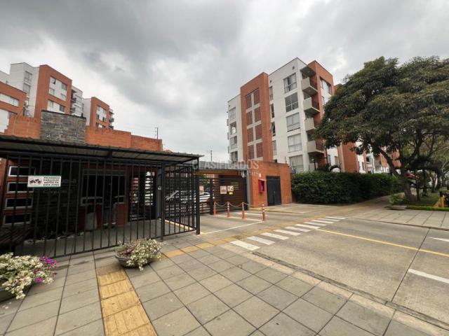 Apartamentos, Alquiler en Ciudad Melendez