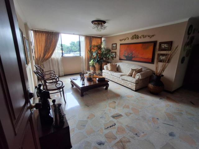 Apartamentos, Venta en San Fernando Alto