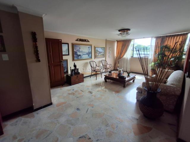 Apartamentos, Venta en San Fernando Alto