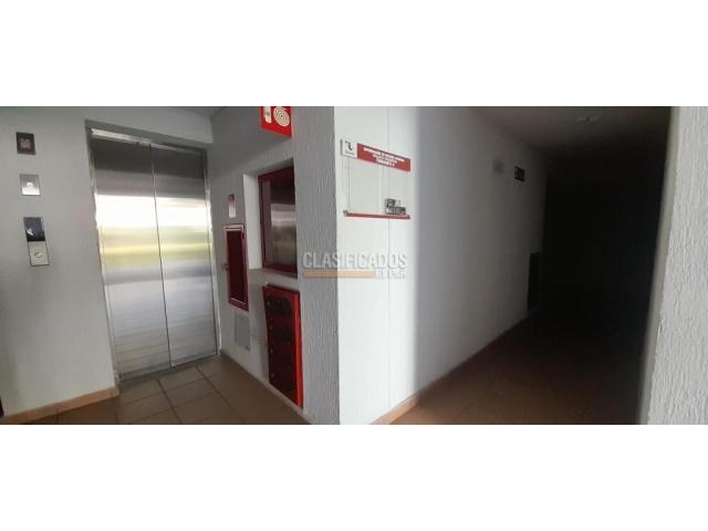 Apartamentos, Alquiler en Ciudad Melendez
