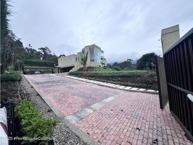 Casas, Alquiler en La Calera