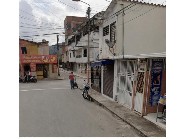 Locales y Bodegas, Alquiler en Giron
