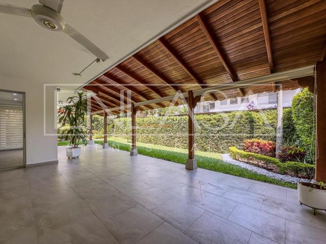 Casas, Alquiler en Pance