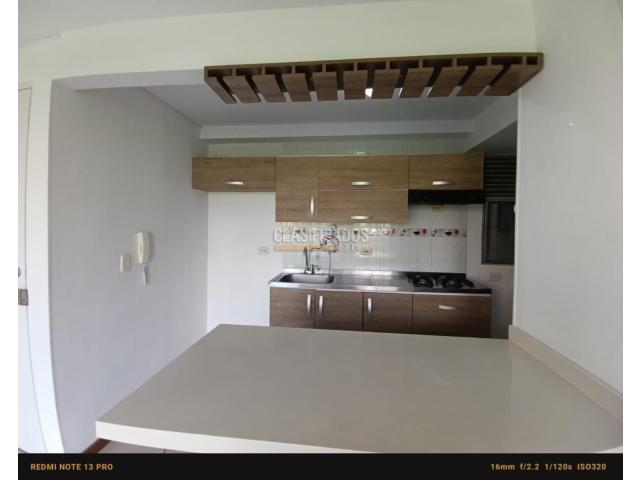 Apartamentos, Venta en Ciudad Pacifica