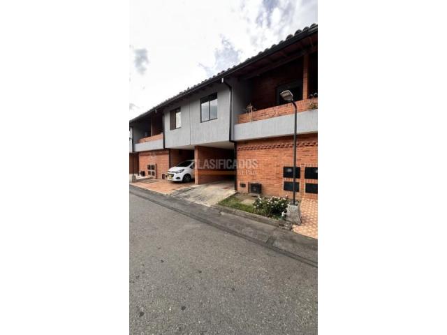 Casas, Venta en El Lido