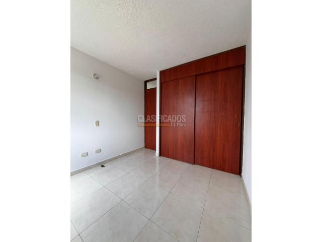 Apartamentos, Alquiler en Ciudad 2.000