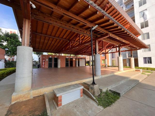 Apartamentos, Alquiler en Ciudad Melendez