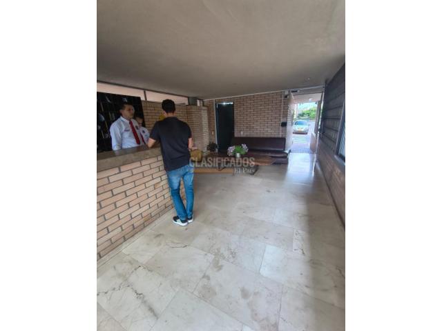 Apartamentos, Venta en Valle del Lili