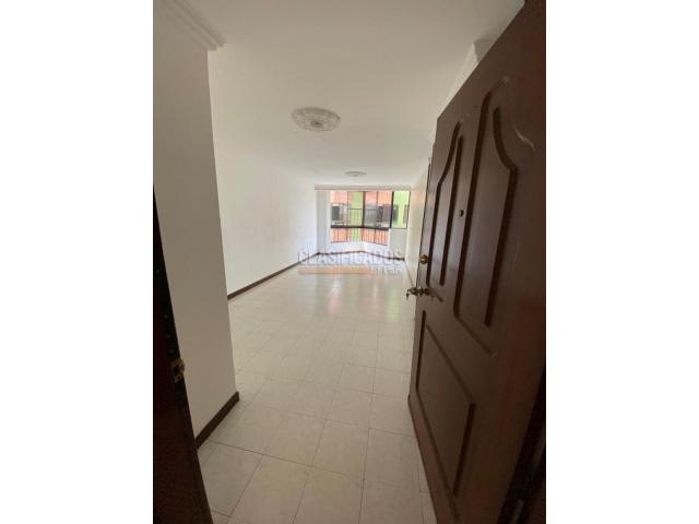 Apartamentos, Alquiler en Las Quintas de Don Simón