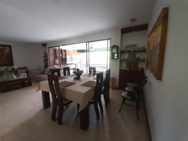 Casas, Venta en Ciudad Jardín