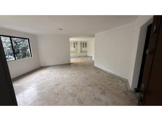 Apartamentos, Venta en Santa Mónica Residencial