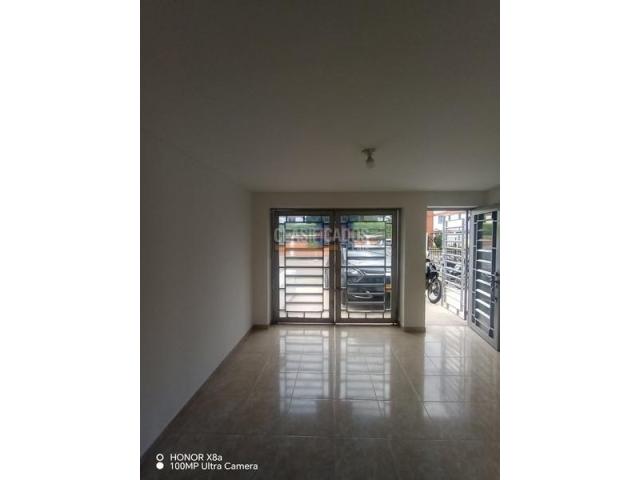 Casas, Alquiler en Santa Anita