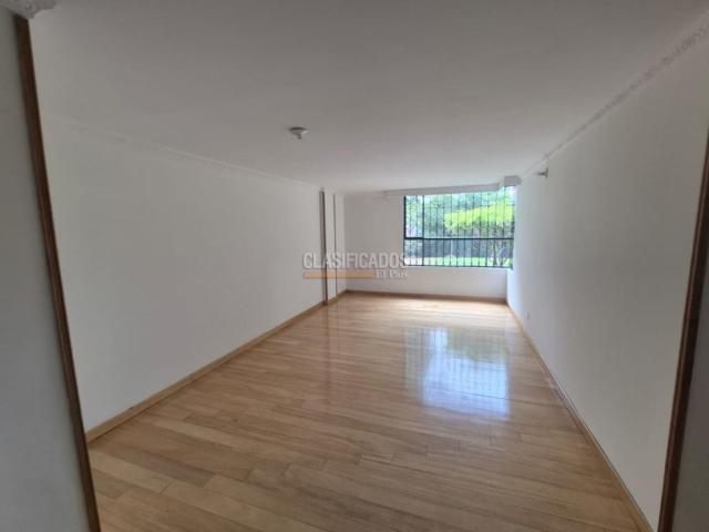 Apartamentos, Alquiler en Bogotá