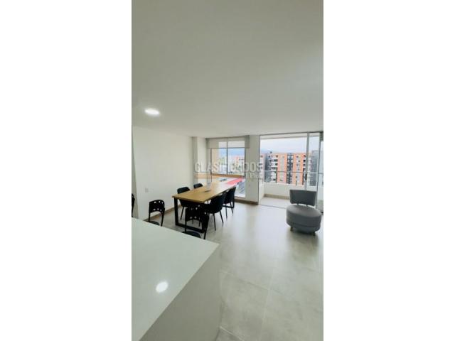 Apartamentos, Venta en Valle del Lili