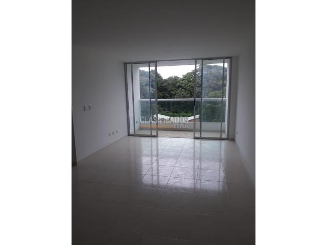 Apartamentos, Venta en El Refugio