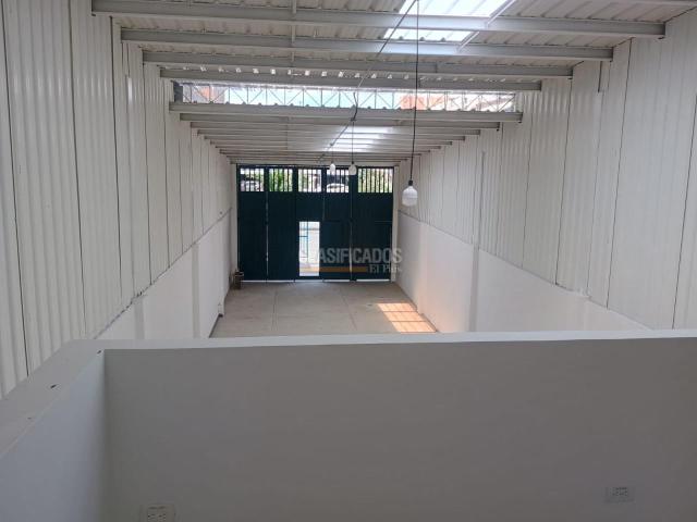 Locales y Bodegas, Venta en Nueva Floresta