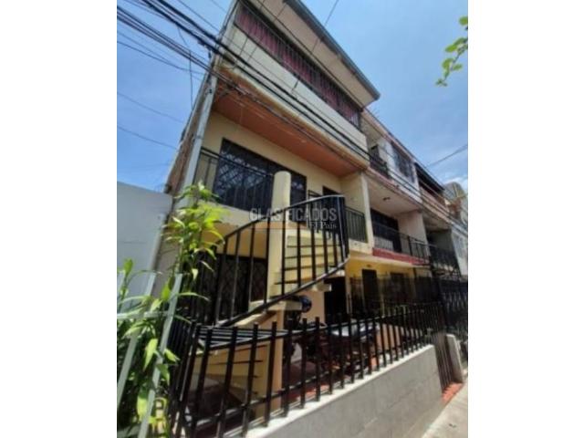 Casas, Venta en Floralia