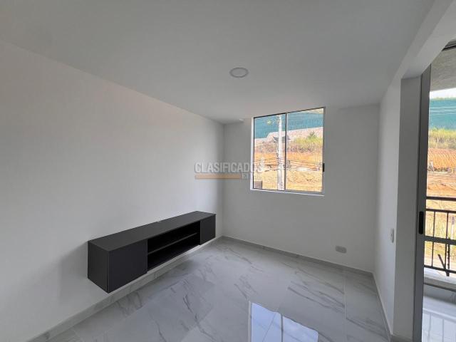 Apartamentos, Alquiler en Guabinas