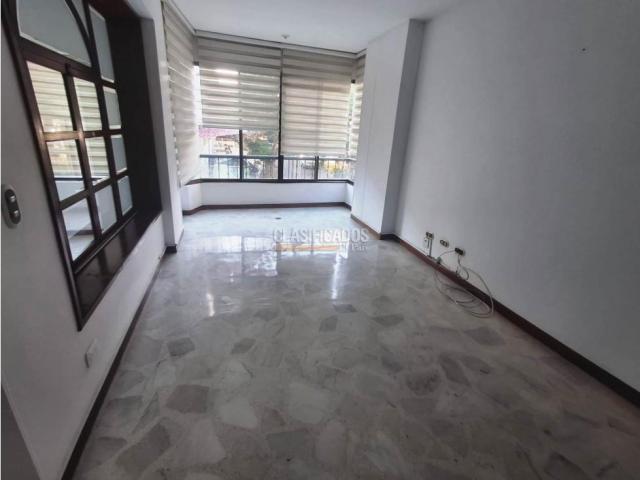 Apartamentos, Venta en Ciudad Jardín