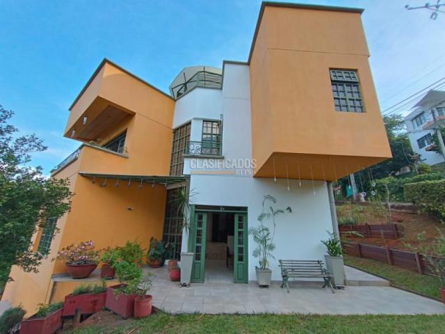 Casas, Venta en Primero de Mayo
