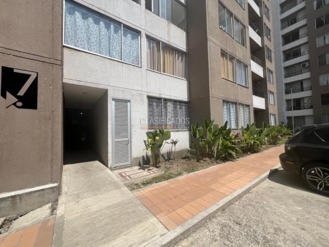Apartamentos, Alquiler en Evaristo García