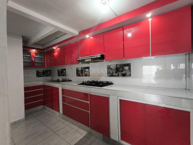 Locales y Bodegas, Alquiler en Villa del Prado