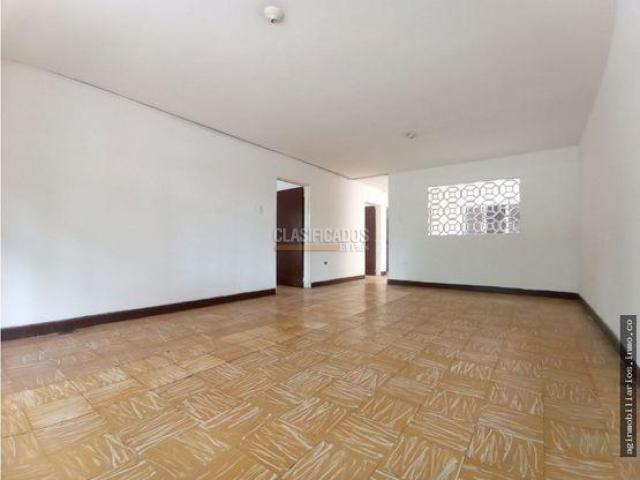 Casas, Venta en La Base