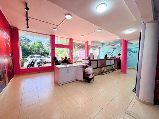 Casas, Venta en La Flora