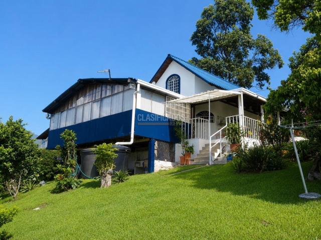Casas, Venta en Yumbo