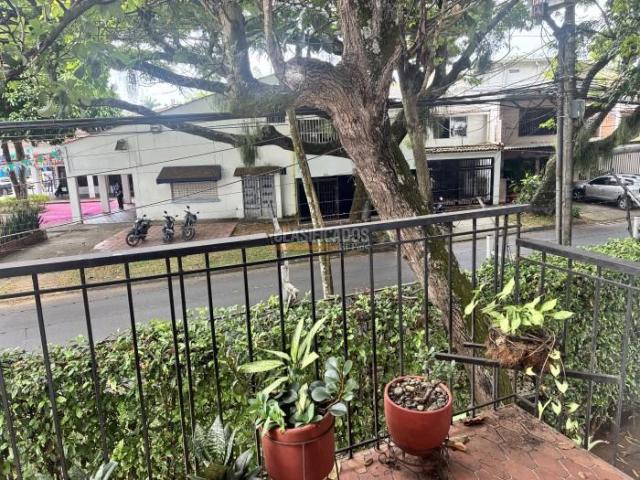 Casas, Venta en Camino Real