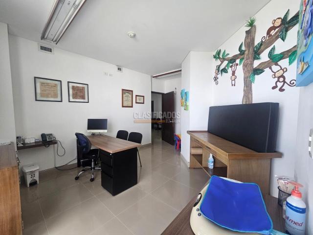 Oficinas y Consultorios, Venta en Tequendama