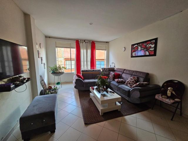 Apartamentos, Venta en Granada