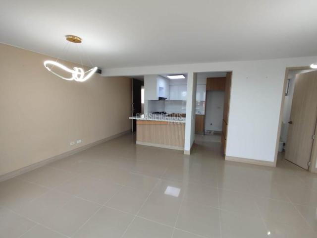 Apartamentos, Alquiler en Valle del Lili