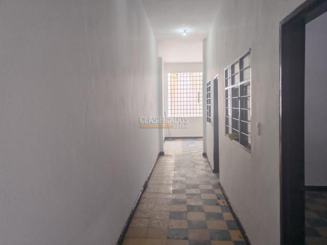 Apartamentos, Alquiler en Alameda