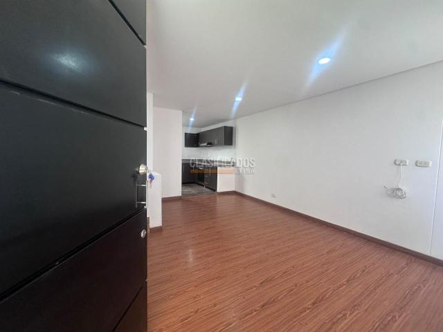 Casas, Alquiler en Funza